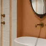 Foscolo46 - Elegante E Luminoso - Naonbnb