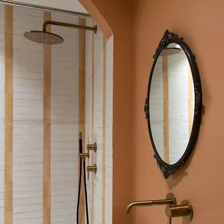 Foscolo46 - Elegante E Luminoso - Naonbnb Appartamento Trieste