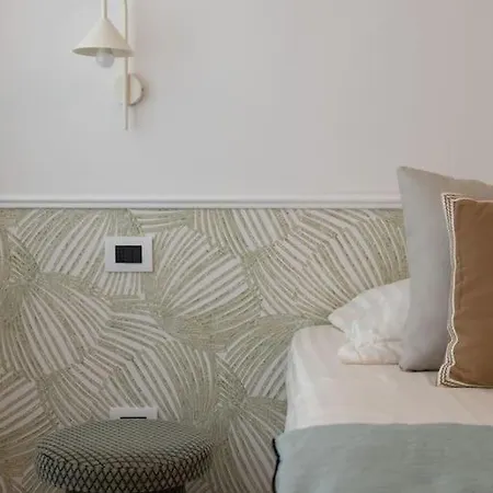 Appartamento Foscolo46 - Elegante E Luminoso - Naonbnb *