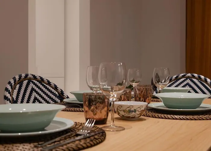 아파트 Foscolo46 - Elegante E Luminoso - Naonbnb 트리에스테