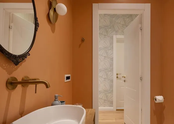 아파트 Foscolo46 - Elegante E Luminoso - Naonbnb *